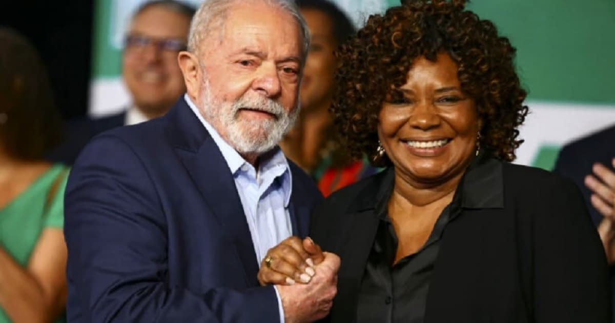 Lula com a ministra Margareth Menezes