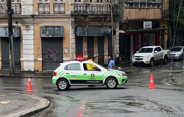 Trânsito segue bloqueado na Ladeira da Montanha nesta quarta-feira; veja alternativas