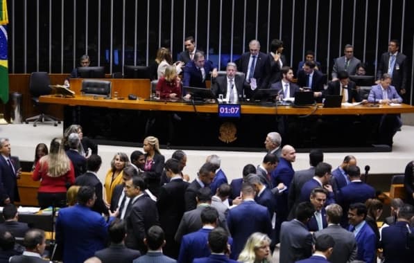 Por ampla maioria, Câmara dos Deputados aprova relatório de Cajado que estabelece novo regime fiscal no País