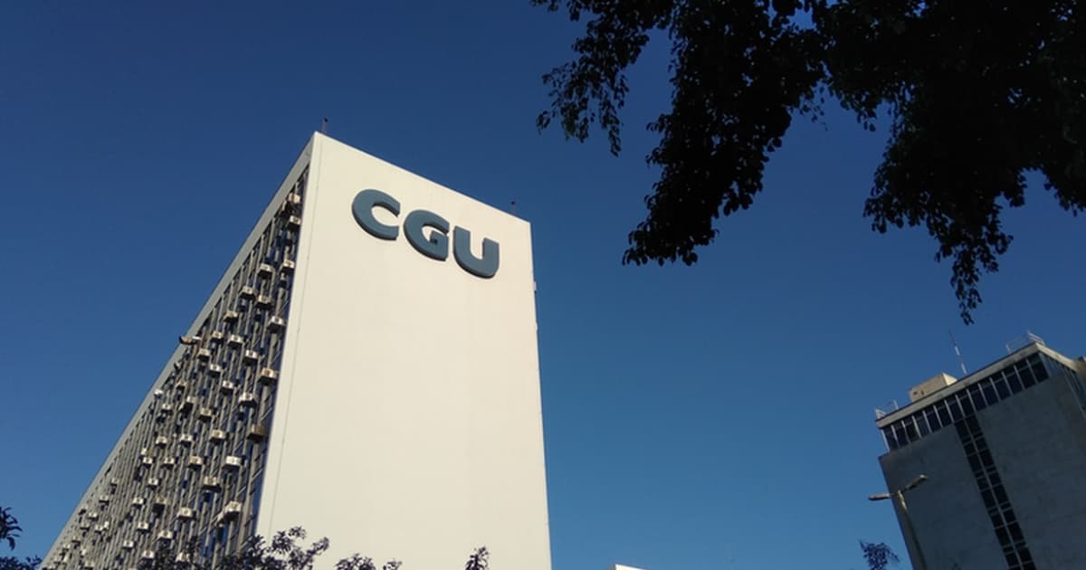 CGU aponta pagamento indevido de quase R$ 2 bilhões em auxílios do governo Bolsonaro a taxistas e caminhoneiros