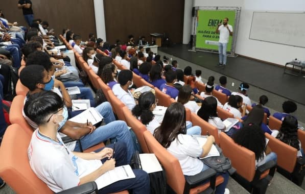 Governo realiza aulões do Enem em escolas da capital e do interior neste sábado; veja quais