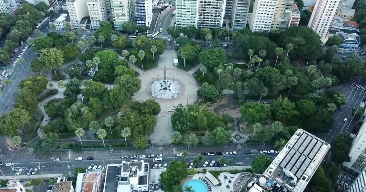Prefeitura requalifica acessos e escadarias da Praça do Campo Grande