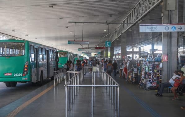 Mudanças em linhas de ônibus devem reduzir 72% do tempo de espera em pontos de Salvador