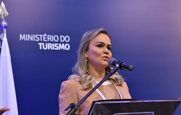 Lula autoriza troca de ministra do Turismo 