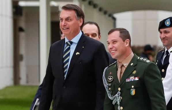 PF encontra “roteiro” para golpe no celular de ajudante de ordens de Bolsonaro
