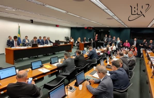 CPI do MST aprova convocação de Stedile e José Rainha e faz acordo para não chamar agora o ministro Rui Costa 
