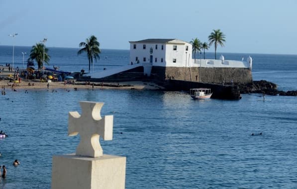 Briga entre barraqueiros termina com homicídio no Porto da Barra