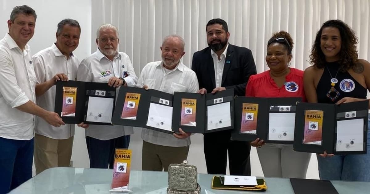 Selo do Bicentenário de Independência da Bahia é lançado com a presença de Lula