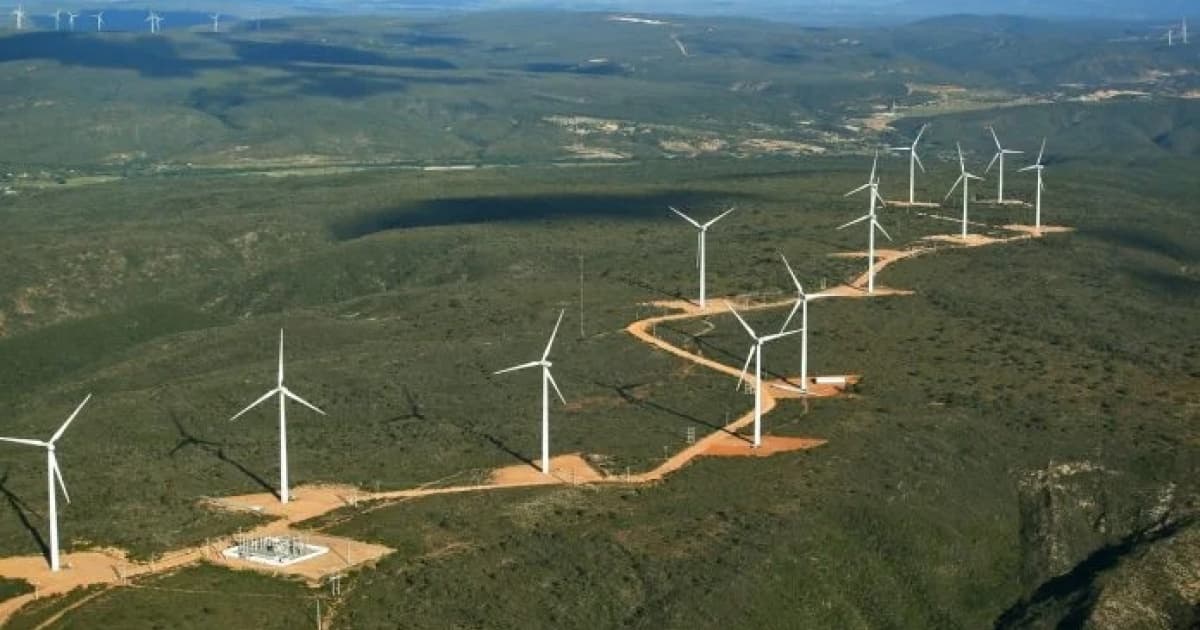 41 usinas eólicas e solares entraram em operação na Bahia durante o primeiro semestre