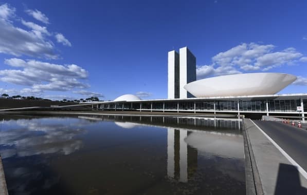 Câmara dos Deputados aprova projeto de lei que favorece governo no Carf