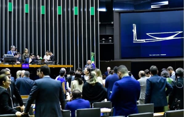 Deputados e senadores aprovam crédito de R$ 3 bi para viabilizar ações da Lei Aldir Blanc em estados e municípios 