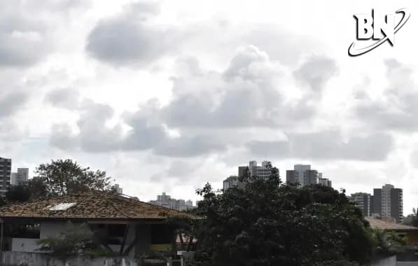 Final de semana será de céu nublado e chuvas fracas em Salvador, segundo previsão da Codesal