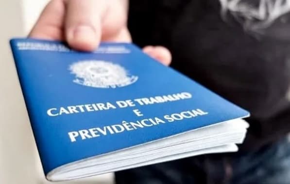 Taxa de desemprego recua para 8% no segundo trimestre de 2023, melhor resultado desde 2014