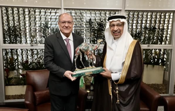 Entenda por que Haddad e Alckmin devolveram presentes da Arábia Saudita