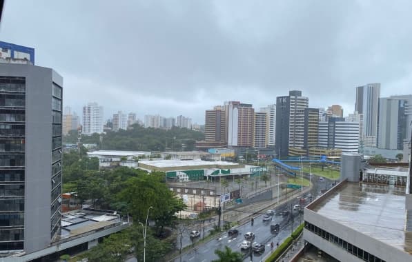 Codesal alerta para continuidade de chuvas em Salvador com risco para alagamento e deslizamento de terra