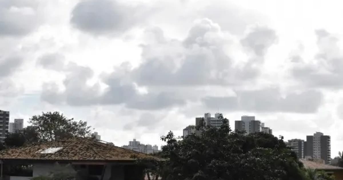 Céu nublado em Salvador
