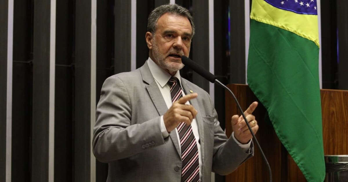 Daniel Almeida celebra lançamento do PAC e solicita instalação de Institutos Federais em municípios baianos 