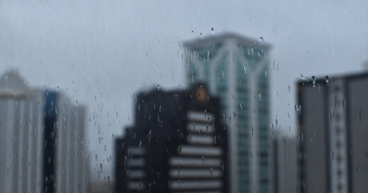 Céu nublado e chuva devem predominar em Salvador durante esta semana, diz previsão da Codesal