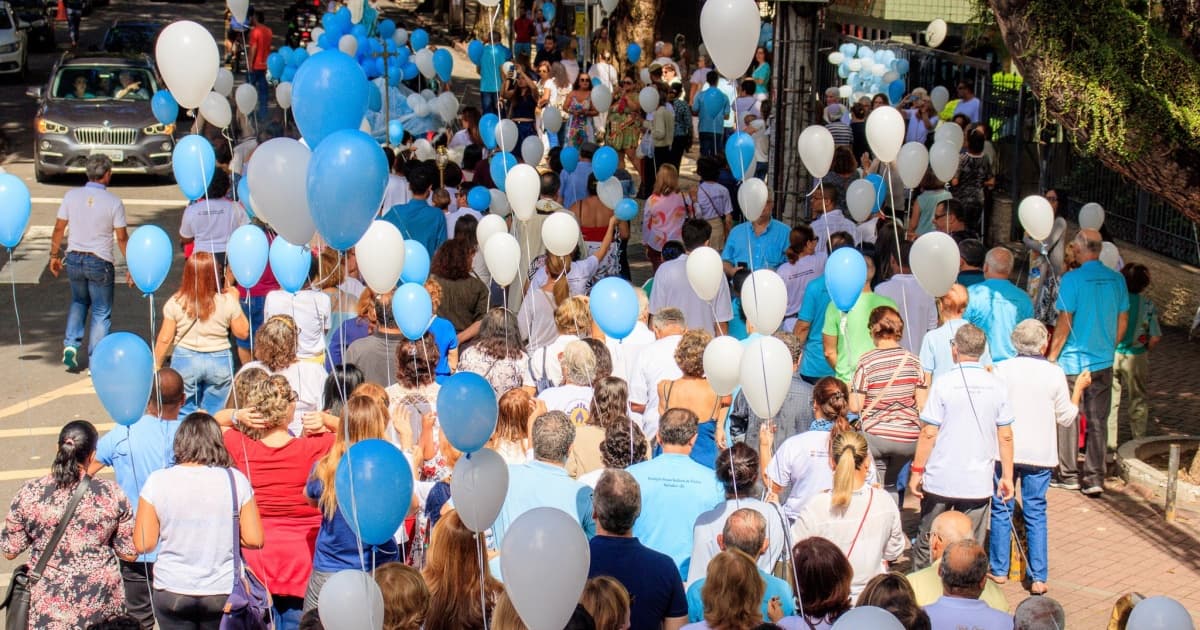 Procissão no Centro Histórico de Salvador marca homenagens à Nossa Senhora da Vitória