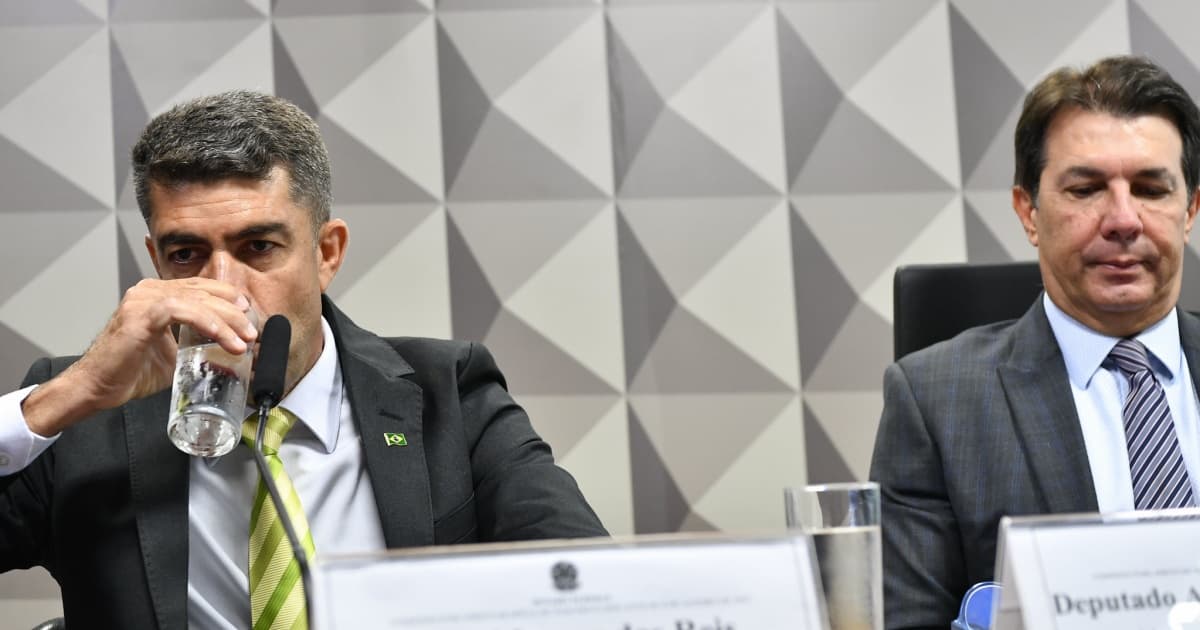 Ex-ajudante de ordens de Bolsonaro diz que movimentação de R$ 3 mi foi "consórcio entre colegas"