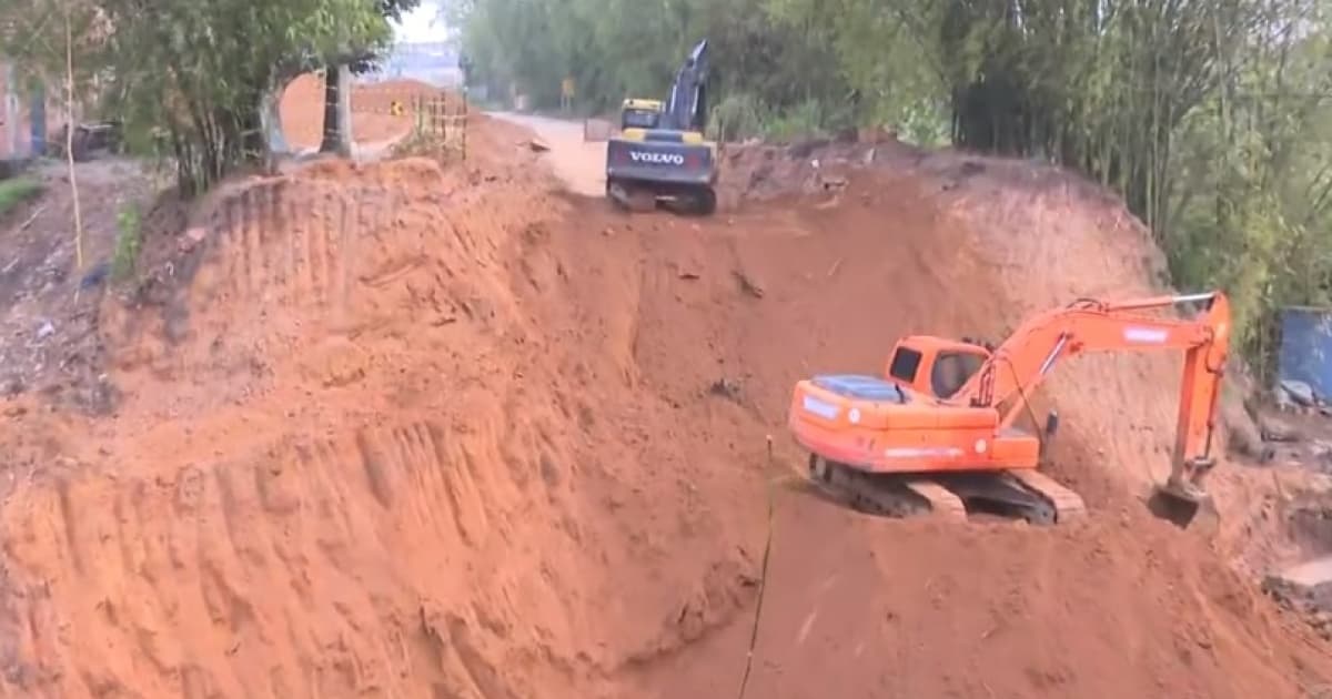 Obras na Estrada do Derba