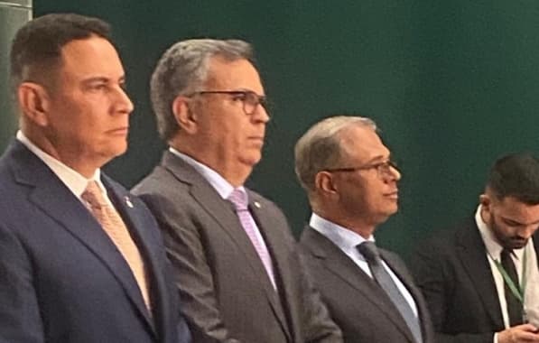  Câmara apresenta estudo de Félix Mendonça sobre dívida pública e juros no Brasil