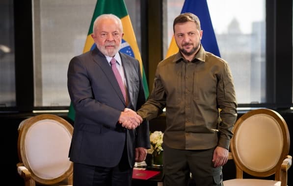 Lula e Zelensky se encontram em Nova York e conversam sobre os "caminhos para construção da paz"