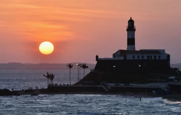 Pelo 4º mês seguido, Salvador teve chuva abaixo e temperaturas acima da média