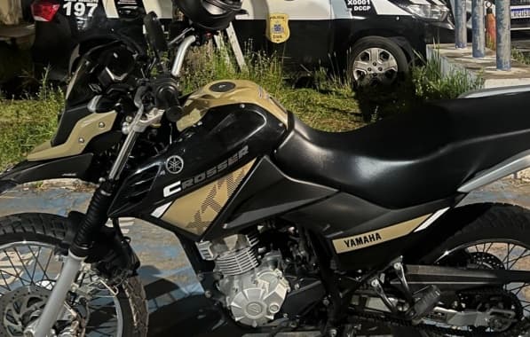 PM recupera moto roubada no Largo do Tanque, em Salvador
