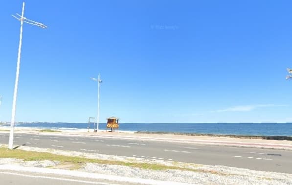 Homem morre afogado em praia da Boca do Rio; vítima passava feriado na capital baiana