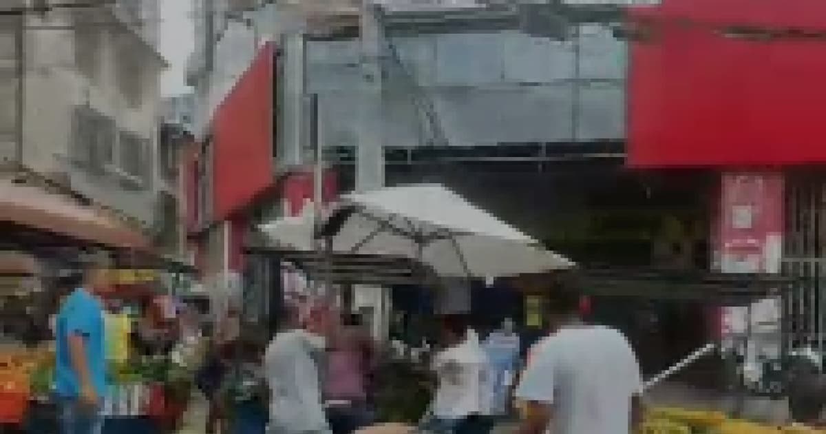 Homem sofre tentativa de linchamento no centro de Salvador; ele teria agredido mulher