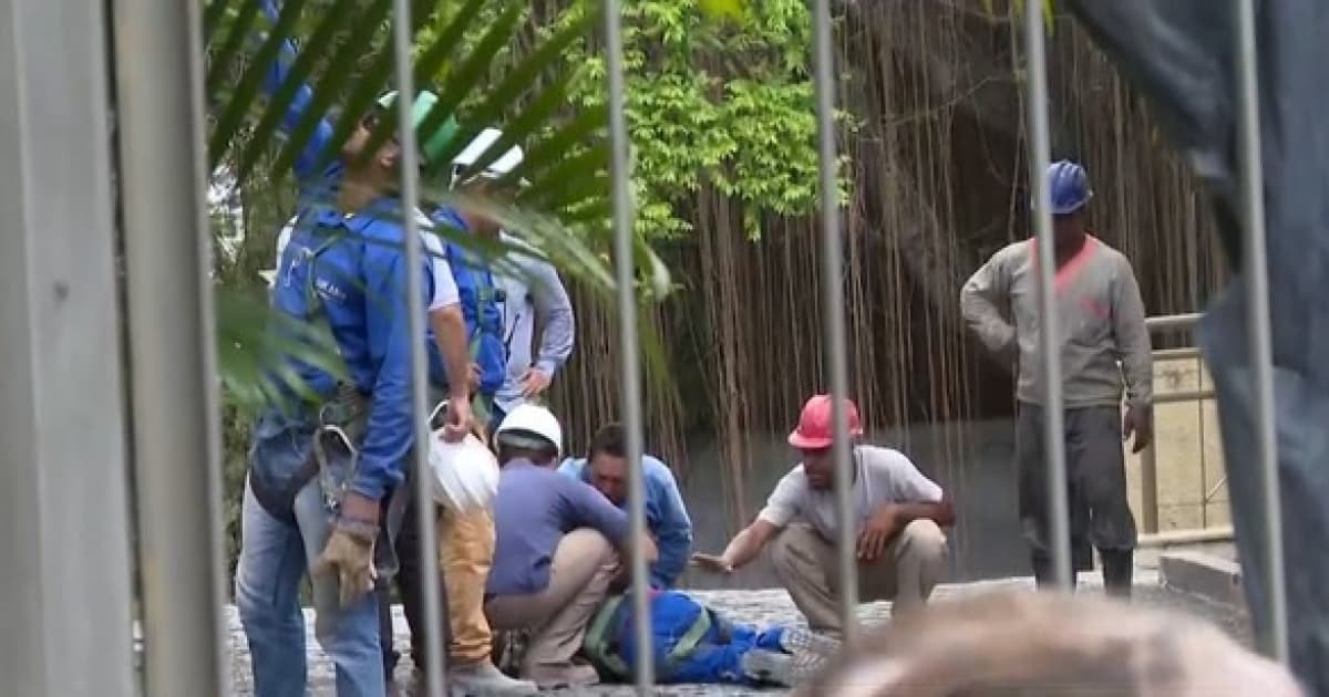 Operário que caiu de andaime de construção morre em Salvador 