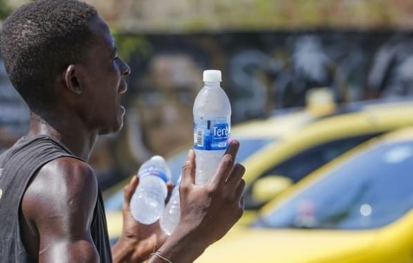 Vereador requer alimentação para ambulantes no Carnaval: café, lanche, almoço e jantar