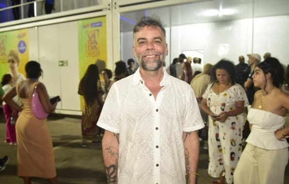 Pedro Tourinho evita polêmica sobre distância do Palco Brisas: "É um festival em evolução"