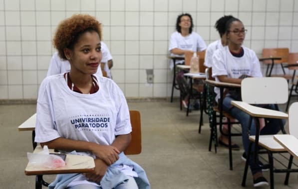 Mais de 18 mil estudantes são beneficiados pelo programa Universidade Para Todos em 2023