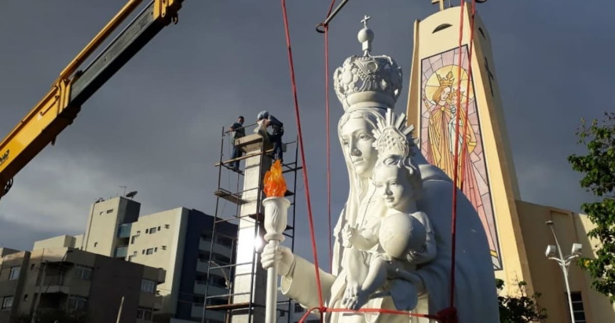 Devotos celebram Nossa Senhora da Luz em programação especial no bairro da Pituba 