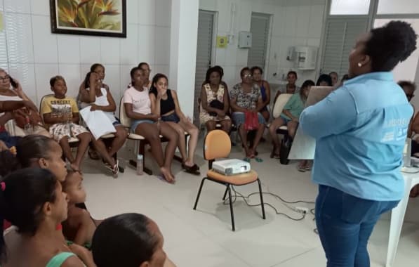Novo Mané Dendê realiza oficina de artesanato com grupo de mulheres do Subúrbio