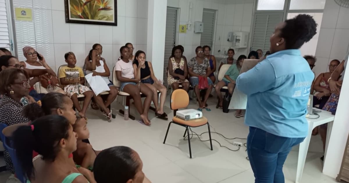 Novo Mané Dendê realiza oficina de artesanato com grupo de mulheres do Subúrbio