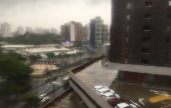 Defesa Civil alerta para chuva forte com risco de alagamentos e deslizamentos em Salvador
