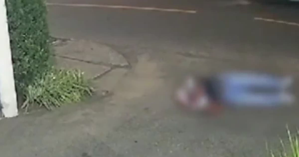 VÍDEO: Homem morre durante assalto na Estrada Velha do Aeroporto, em Salvador