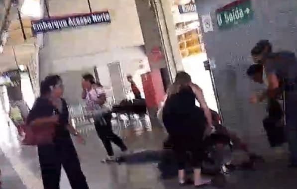 VÍDEO: Violinista e segurança da CCR entram em luta corporal dentro do Metrô de Salvador
