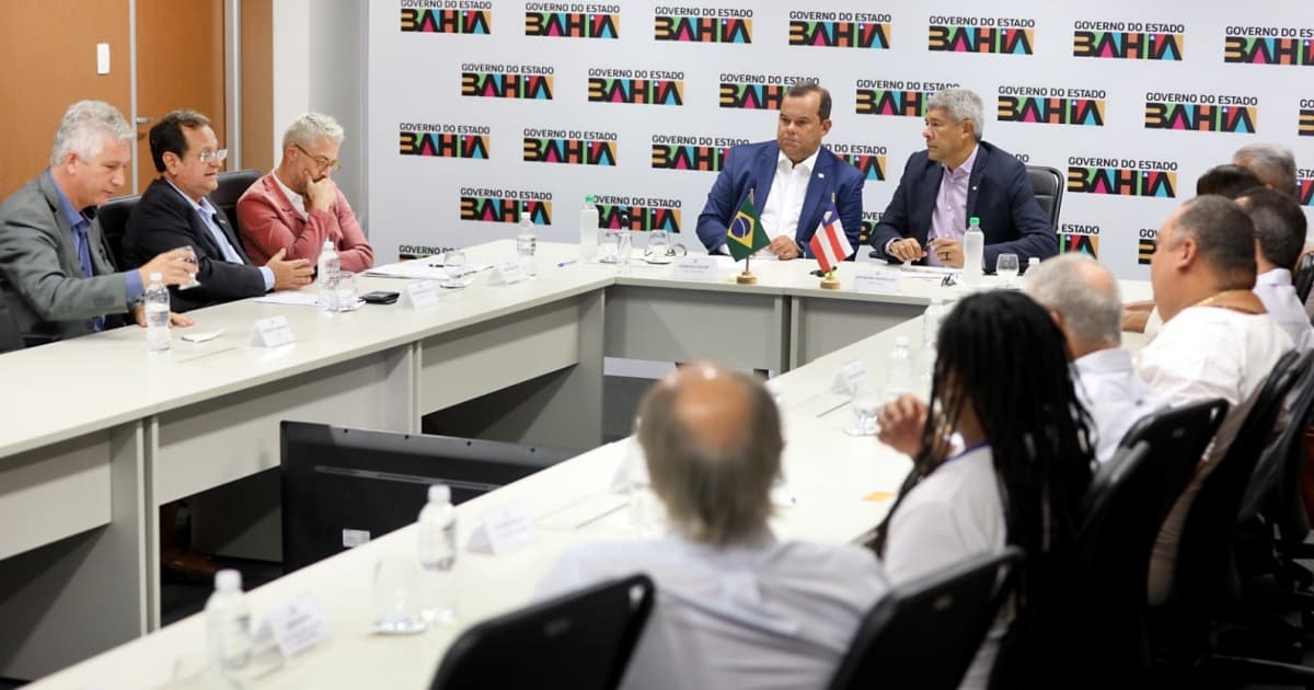 Jerônimo se reúne com representantes do trade do Carnaval para debater aprimoramento da folia