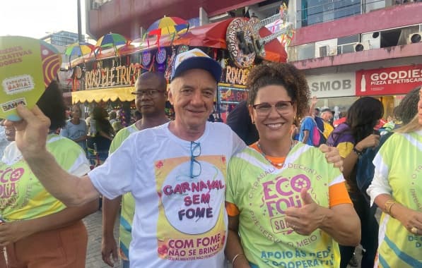 Políticos abrem desfile no Sérgio Bezerra com Bloco Eco Folia como parte do projeto Bahia Sem Fome 
