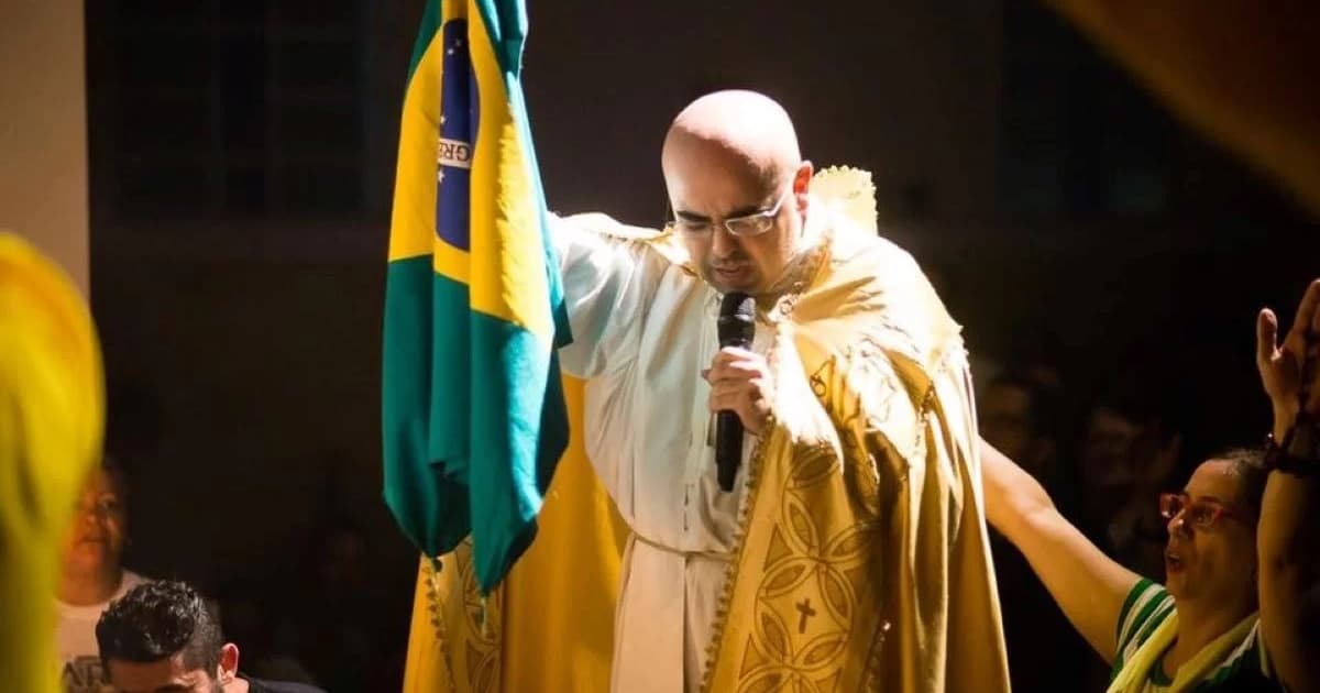 Futuro do padre alvo da PF na Igreja depende de conclusão de inquérito; religioso estaria ligado a núcleo golpista