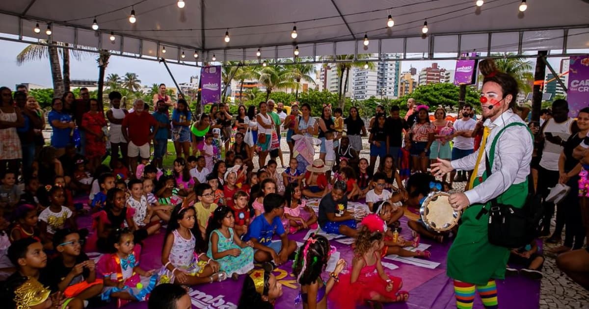 Banda Erê Ilê Ayê se apresenta no Carnaval das Crianças no Parque Costa Azul