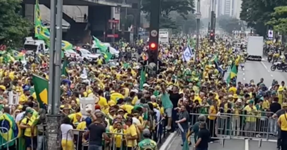 VÍDEO: Apoiadores de Bolsonaro lotam Avenida Paulista