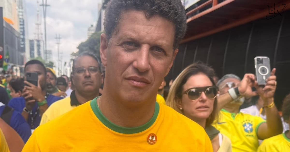 Salles ressalta "ato ordeiro" na Paulista e descarta vínculo partidário em evento pró-Bolsonaro