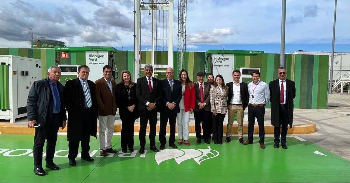 Comitiva baiana na Espanha conhece unidade que abastece ônibus de transporte público com hidrogênio verde