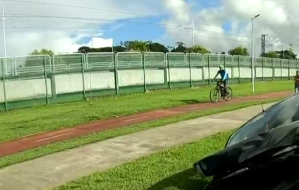 Acidente causa longo engarrafamento na Avenida Paralela, em Salvador 