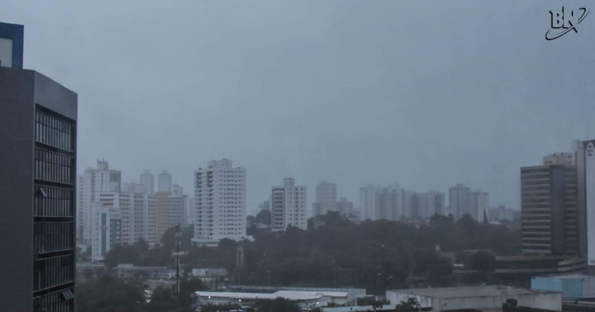 Chuvas em Salvador devem continuar nesta terça-feira, indica previsão da Codesal